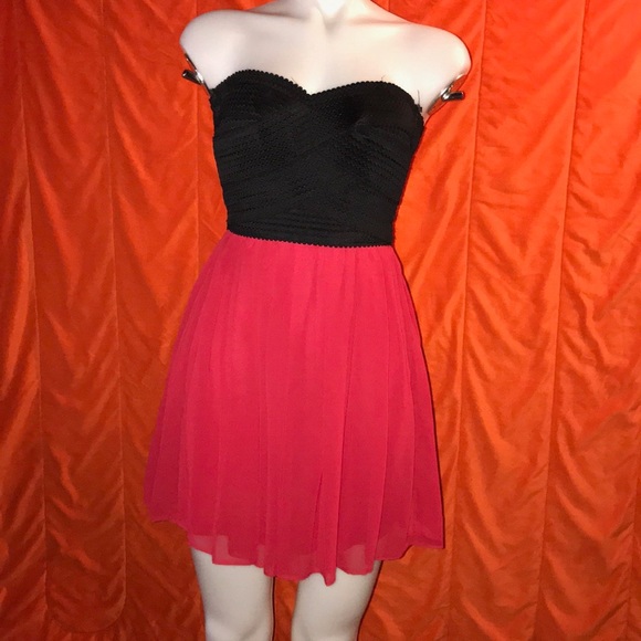 Formal Dress - Picture 5 of 5